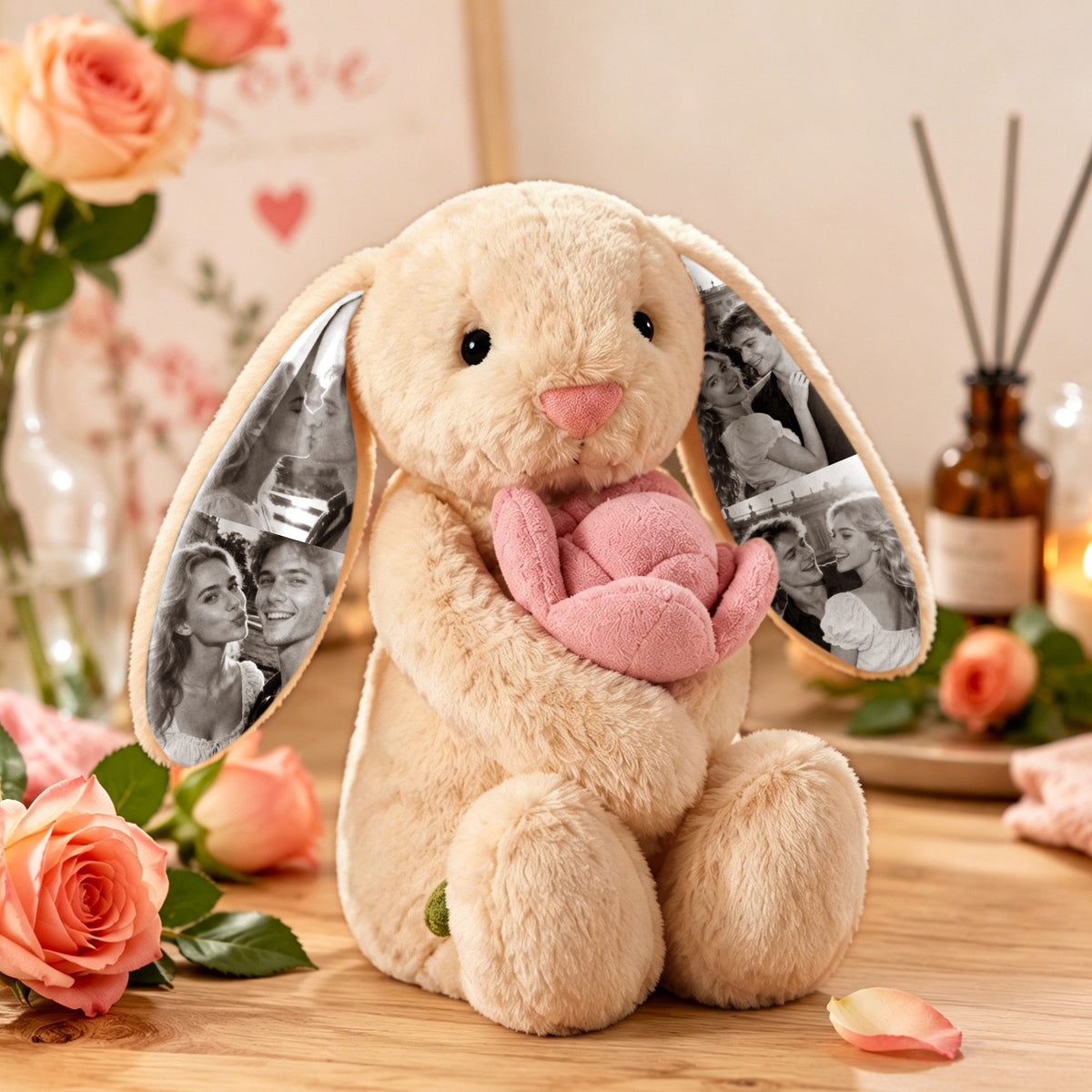 Peluche de conejito rosa con foto personalizada, regalo de conejito con imagen oculta en la oreja para parejas, regalo de aniversario